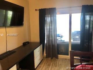 Small Image of 6205 ORCHARD TREE LN, Tamarac Number 25