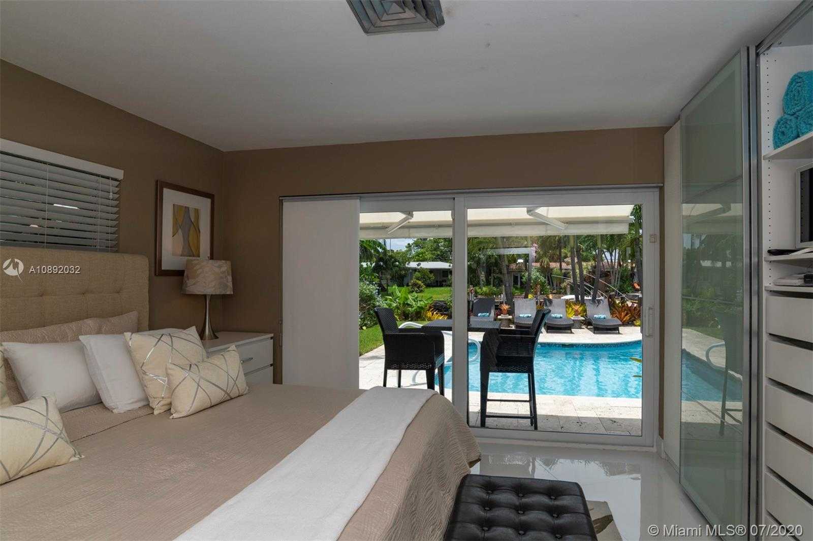 Small Image of 2319 NORTH EAST 15TH TER, Wilton Manors Number 48