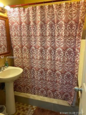 Small Image of 65 NORTH EAST 68TH ST, Miami Number 13