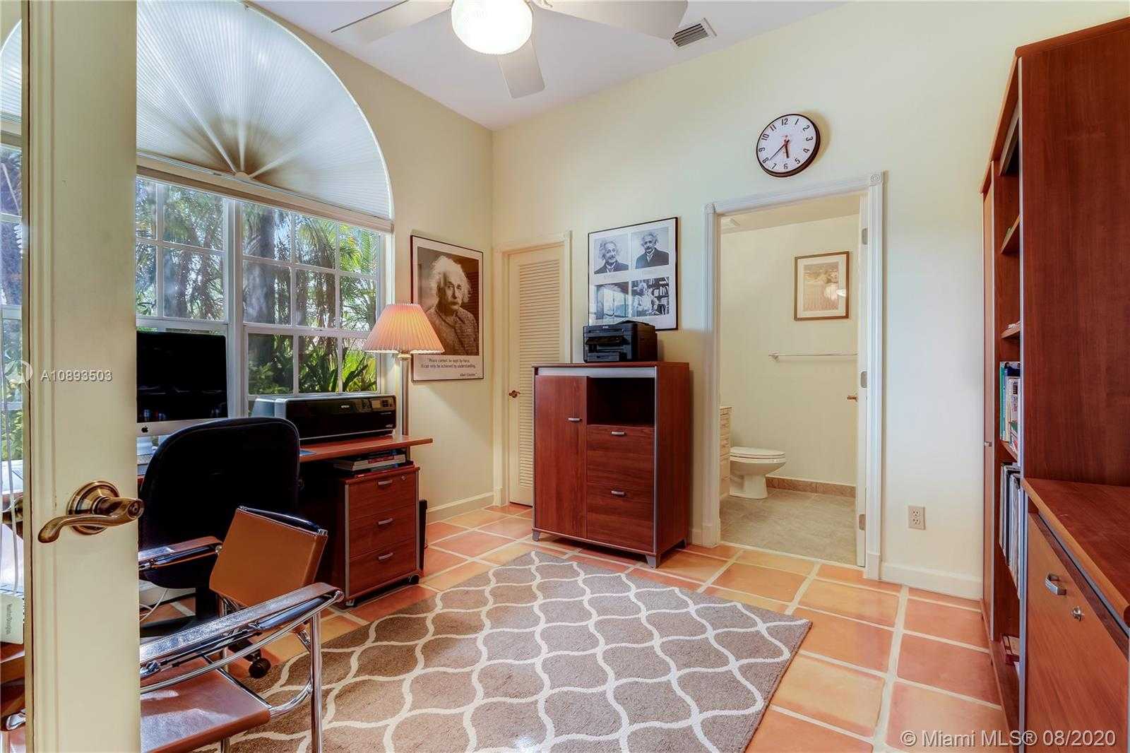 Small Image of 13625 SOUTH WEST 111TH CT, Miami Number 20