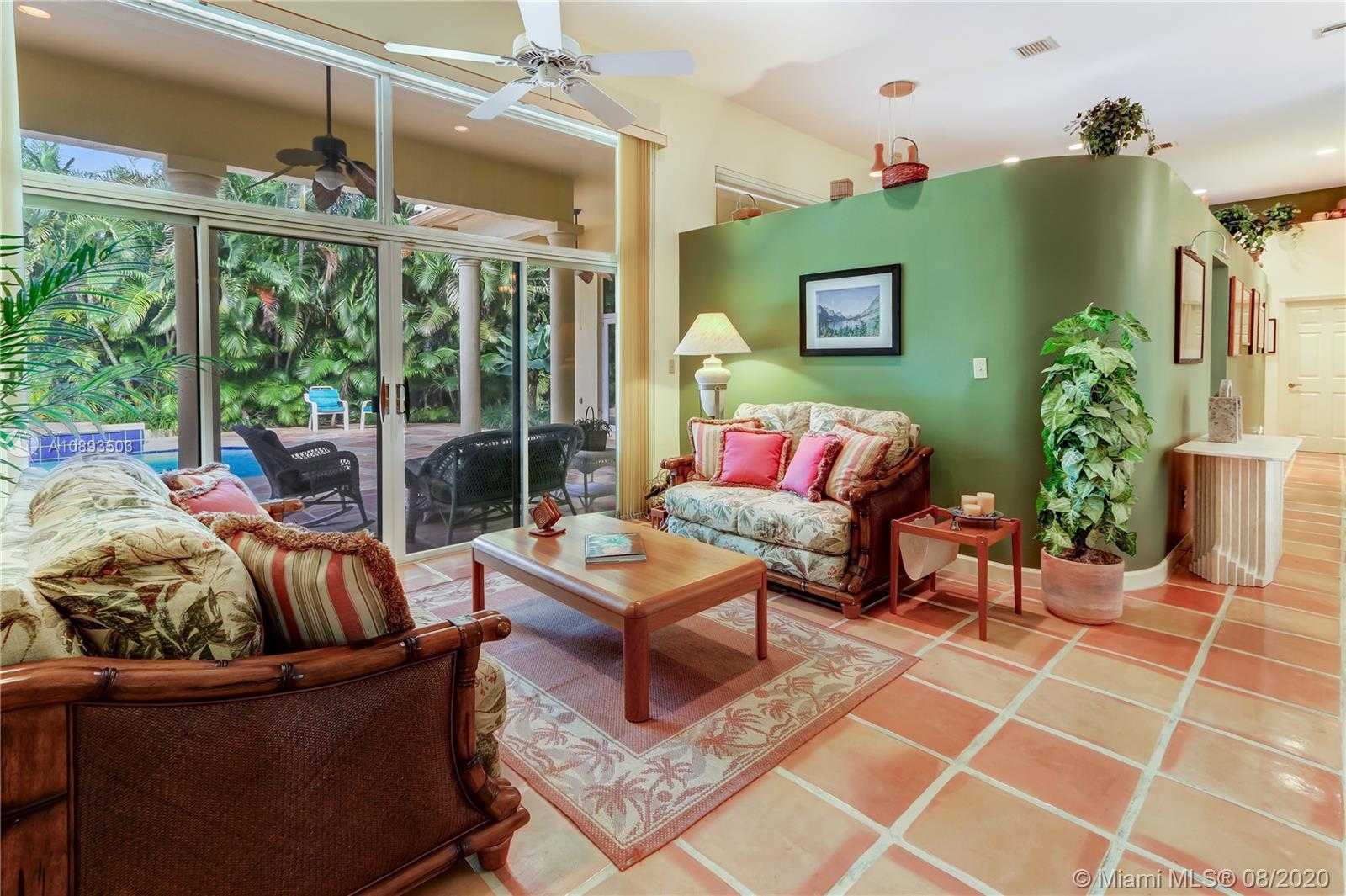 Small Image of 13625 SOUTH WEST 111TH CT, Miami Number 6