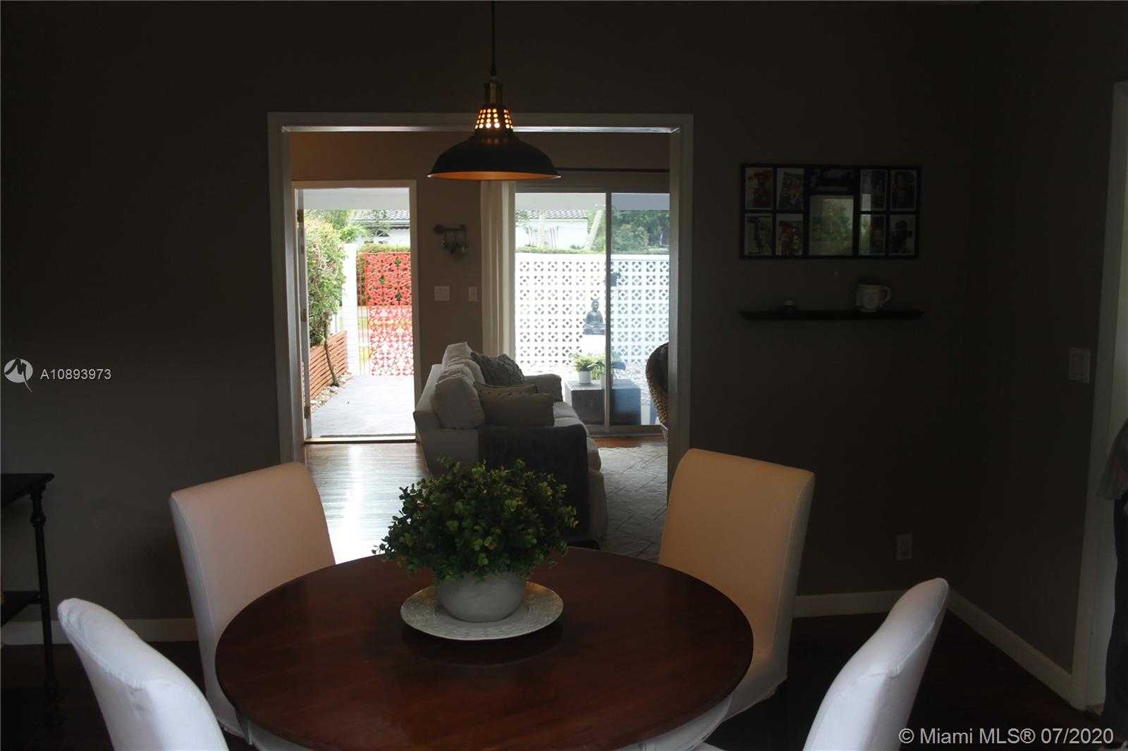 Small Image of 601 NORTH EAST 117TH ST, Biscayne Park Number 29