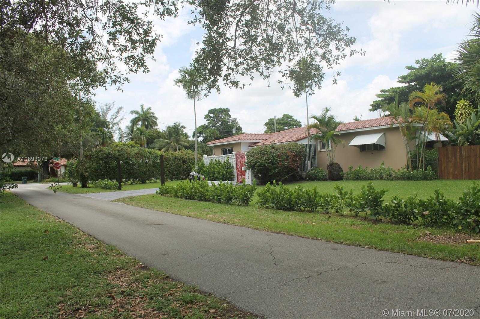 Small Image of 601 NORTH EAST 117TH ST, Biscayne Park Number 4