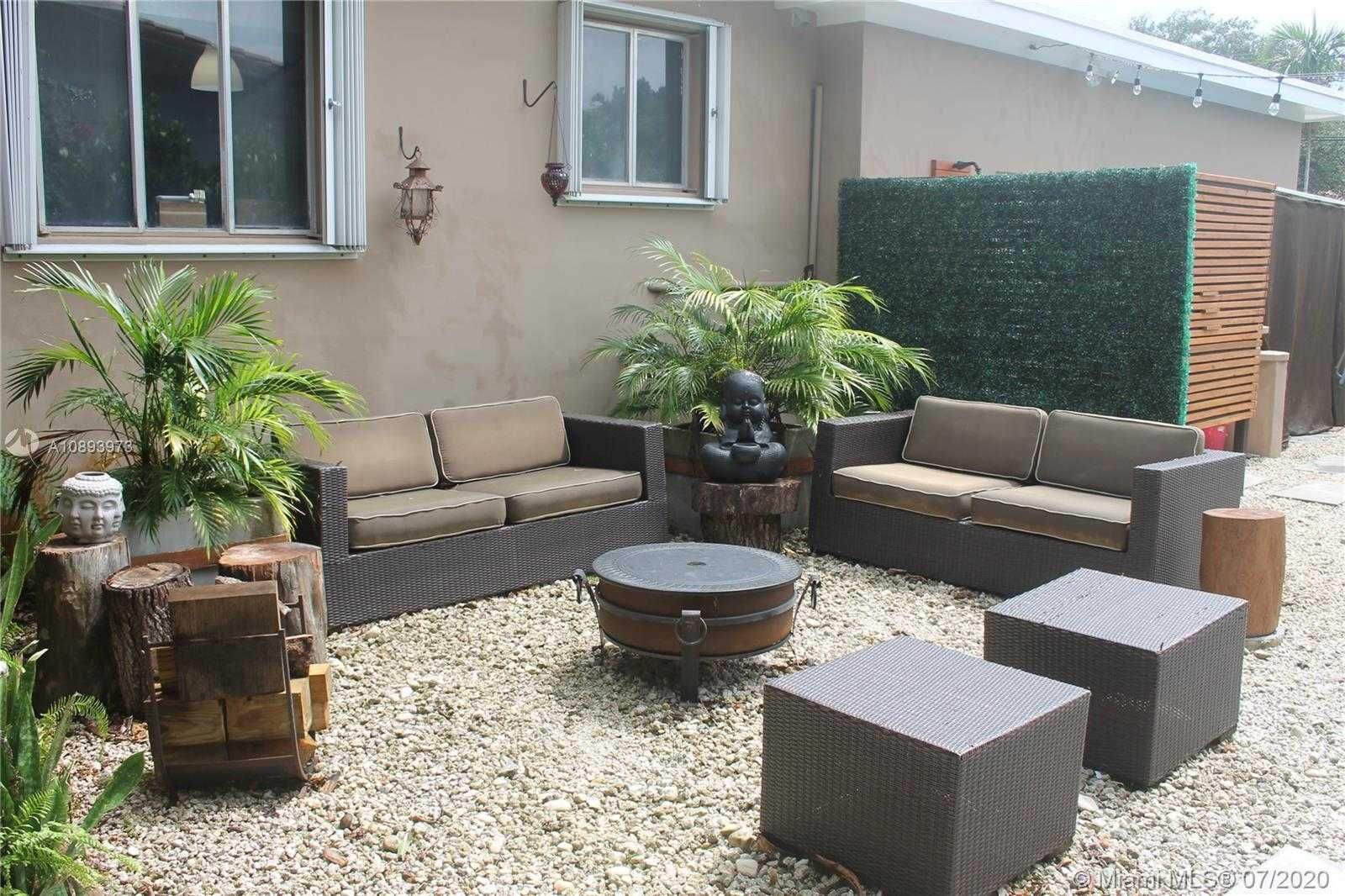 Small Image of 601 NORTH EAST 117TH ST, Biscayne Park Number 46