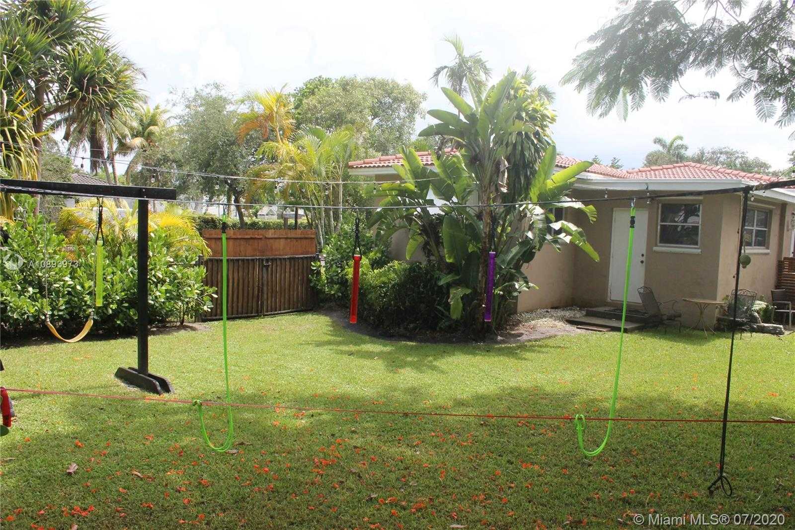 Small Image of 601 NORTH EAST 117TH ST, Biscayne Park Number 49