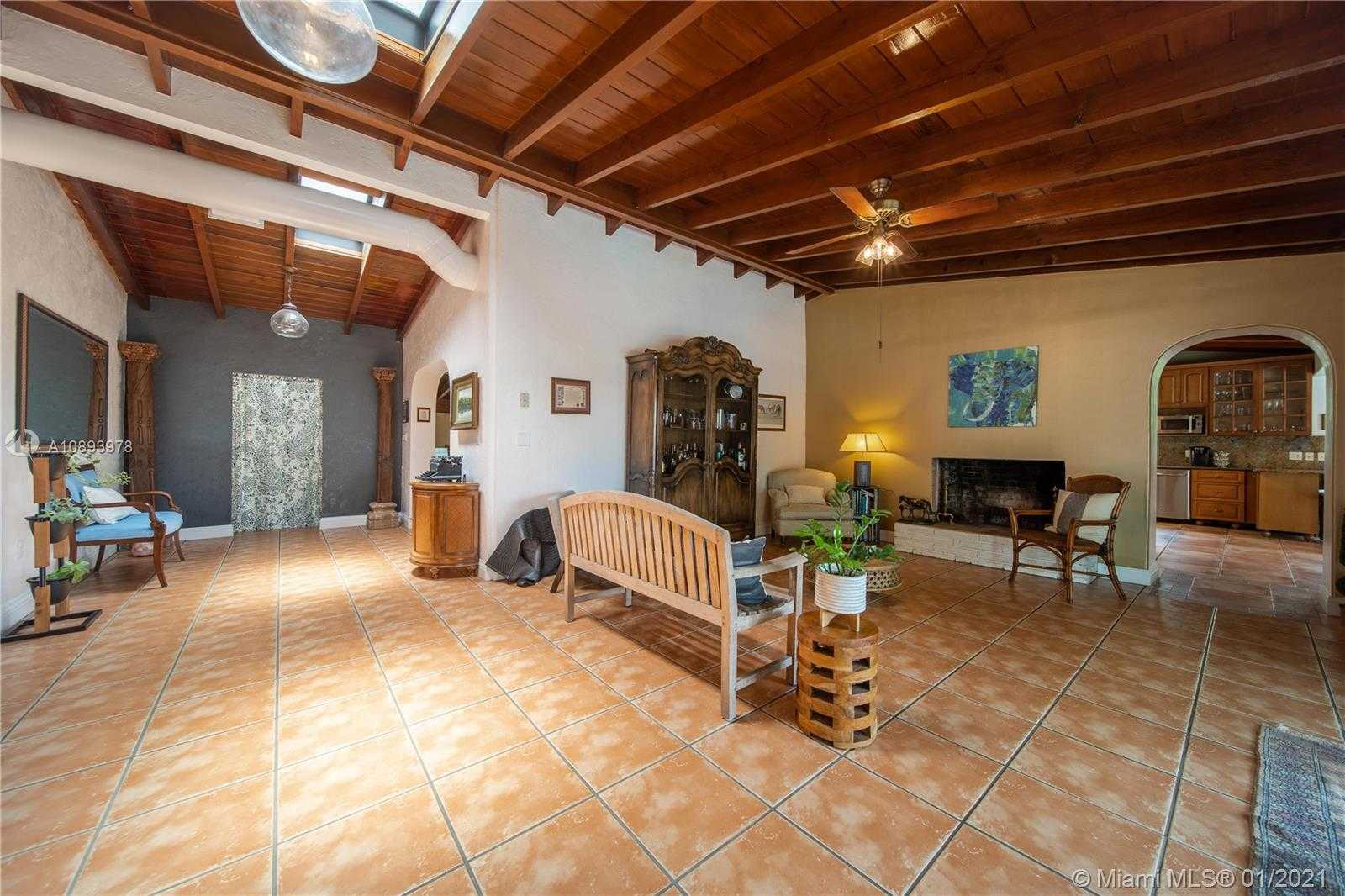 Small Image of 12125 SOUTH WEST 43RD ST, Miami Number 10