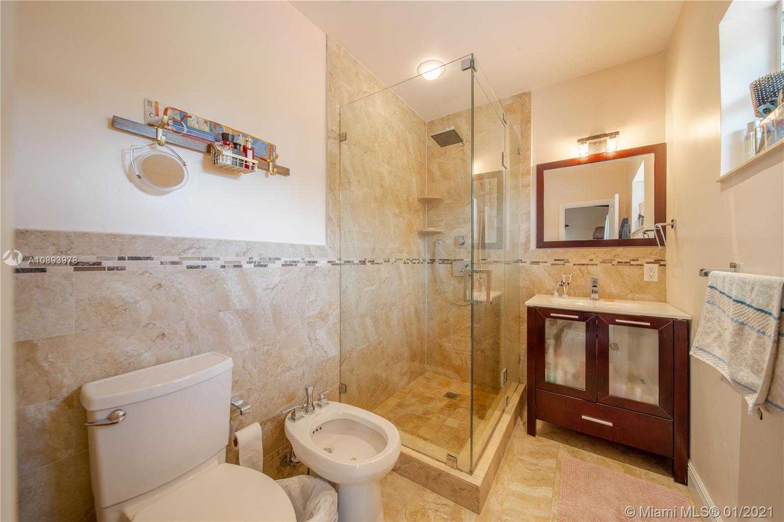 Small Image of 12125 SOUTH WEST 43RD ST, Miami Number 22