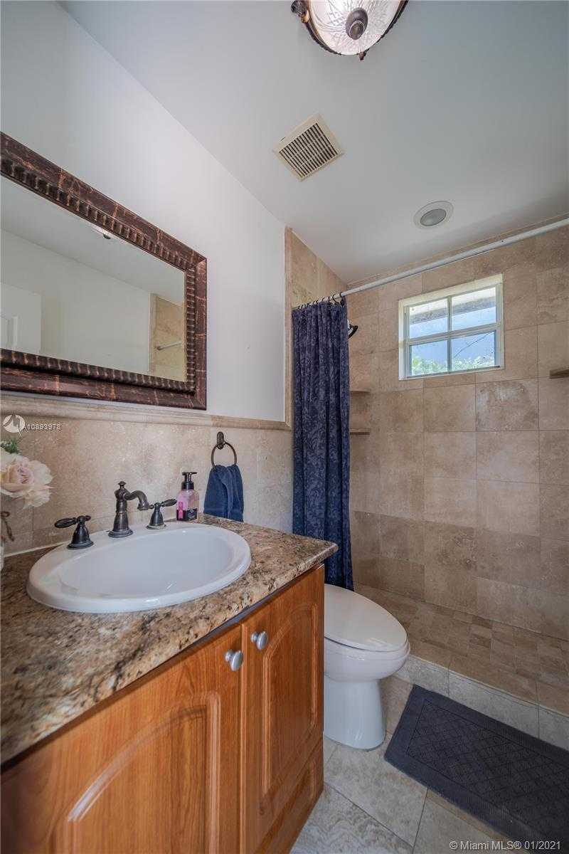 Small Image of 12125 SOUTH WEST 43RD ST, Miami Number 25