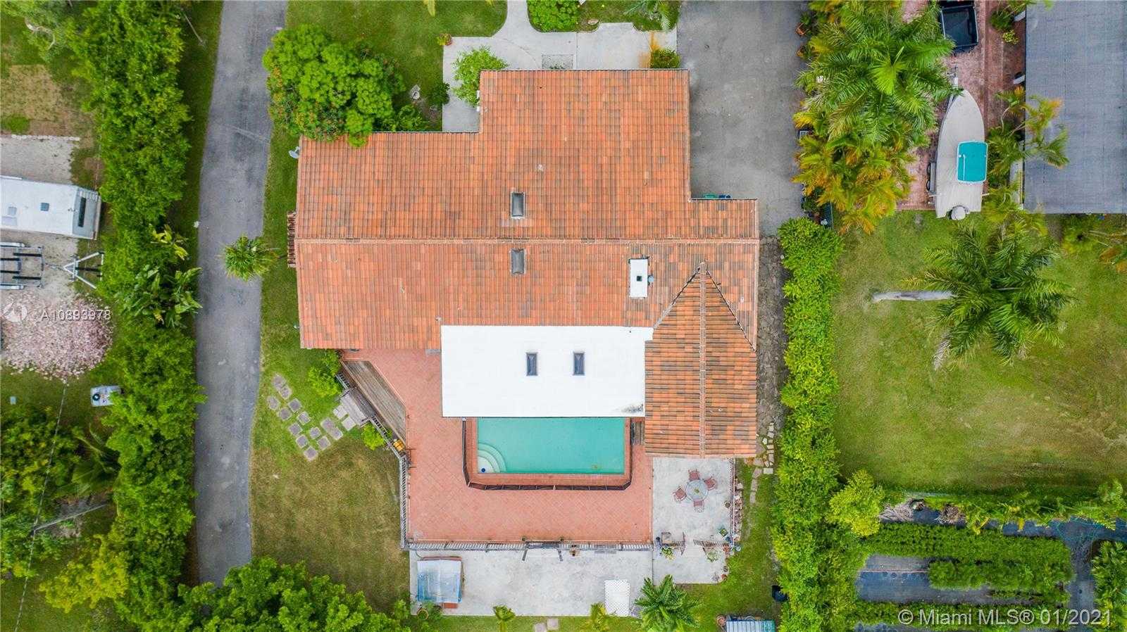 Small Image of 12125 SOUTH WEST 43RD ST, Miami Number 34