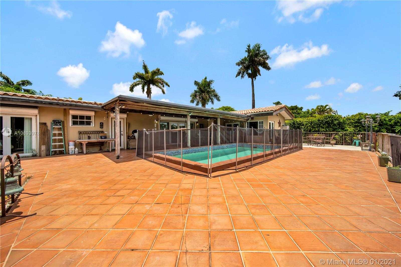 Small Image of 12125 SOUTH WEST 43RD ST, Miami Number 37