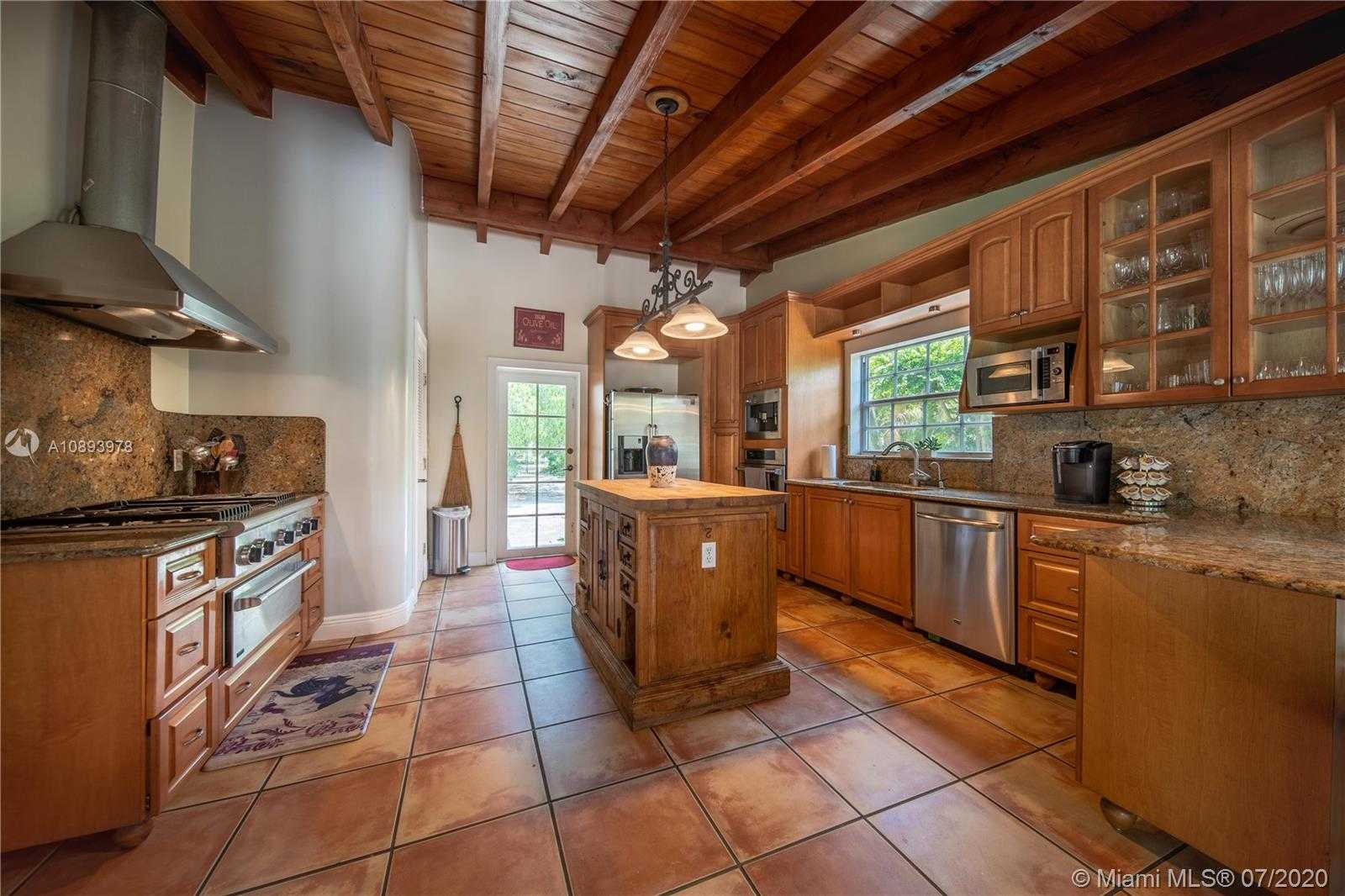 Small Image of 12125 SOUTH WEST 43RD ST, Miami Number 8