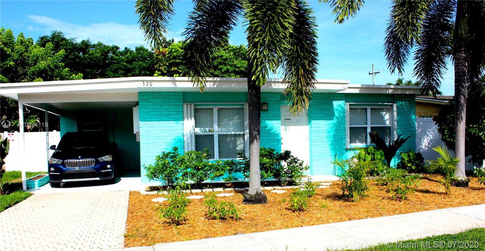 Small Image of 320 PINEWOOD STREET, Lantana Number 3