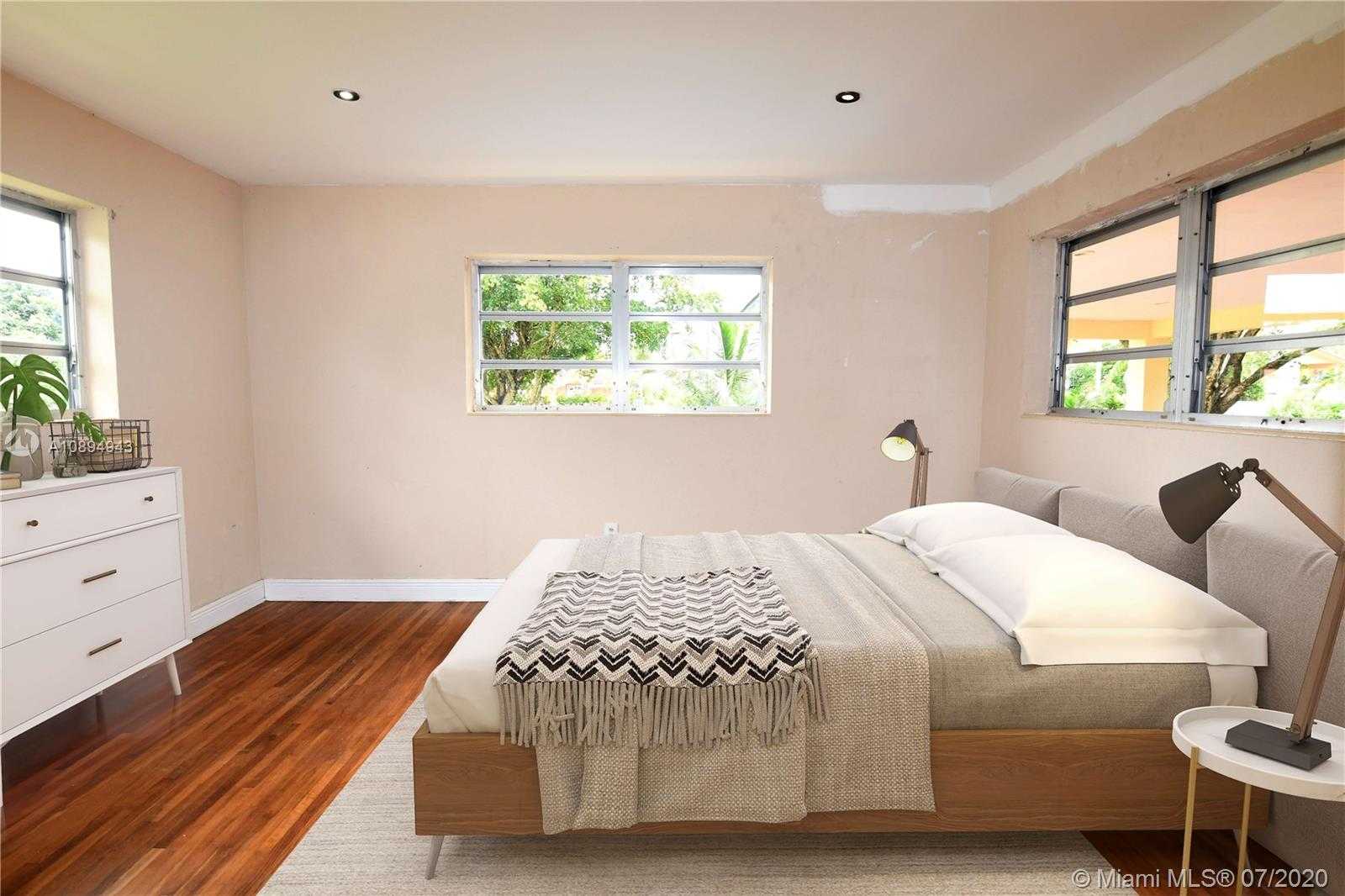 Small Image of 10950 SOUTH WEST 32ND ST, Miami Number 14