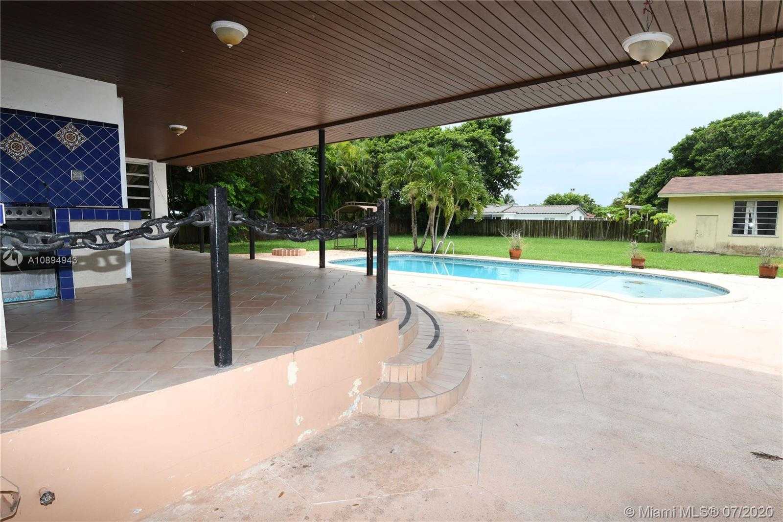 Small Image of 10950 SOUTH WEST 32ND ST, Miami Number 20