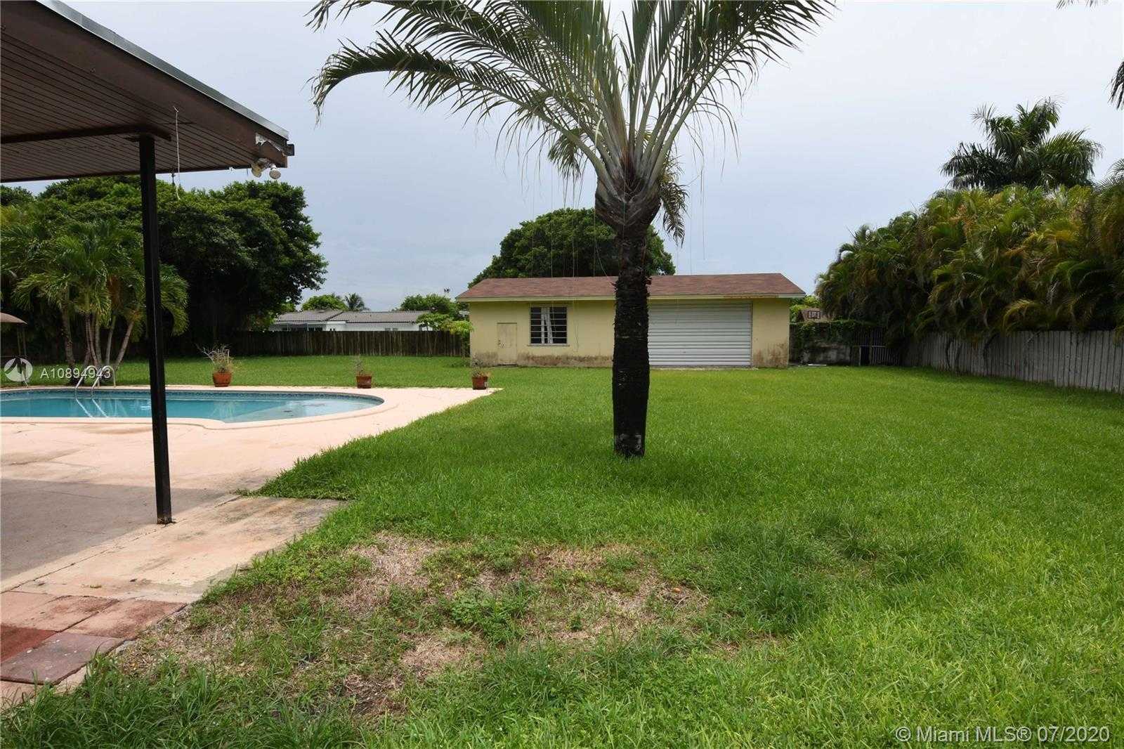 Small Image of 10950 SOUTH WEST 32ND ST, Miami Number 22
