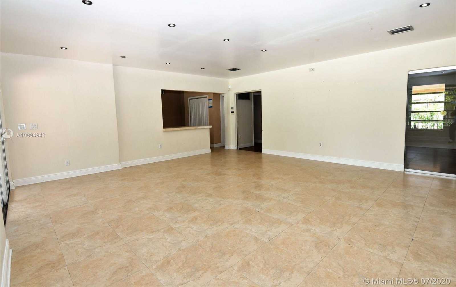 Small Image of 10950 SOUTH WEST 32ND ST, Miami Number 8