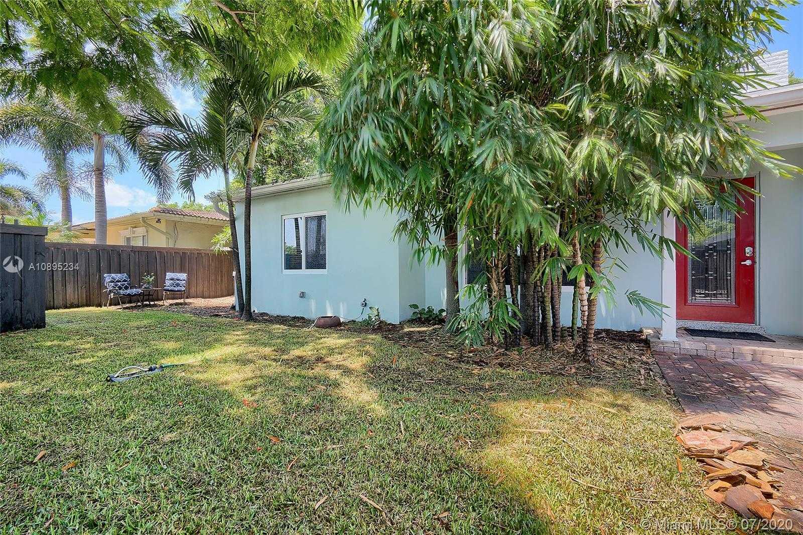 Small Image of 815 NORTH EAST 19TH TER, Fort Lauderdale Number 2