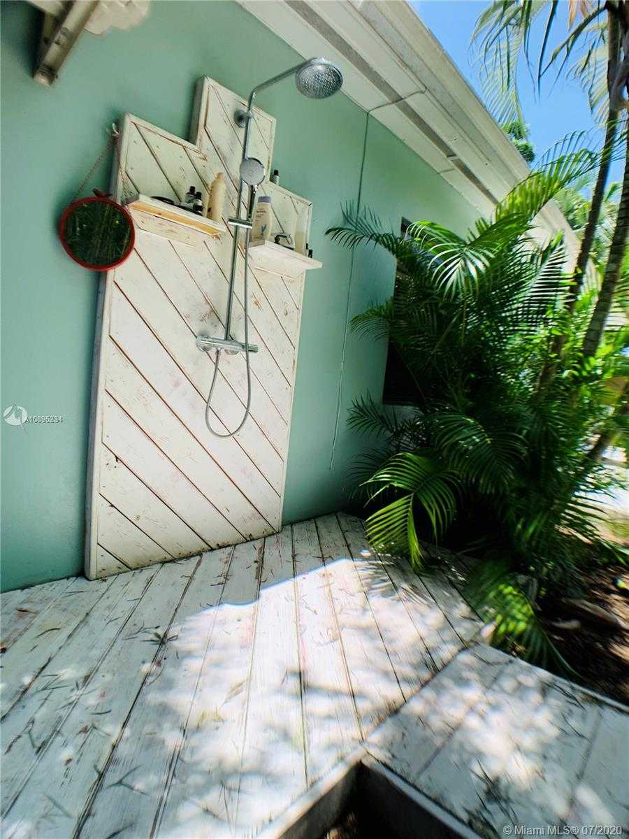 Small Image of 815 NORTH EAST 19TH TER, Fort Lauderdale Number 29