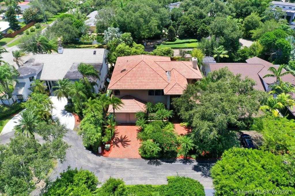 Small Image of 19924 NORTH EAST 19TH PL, Miami Number 3