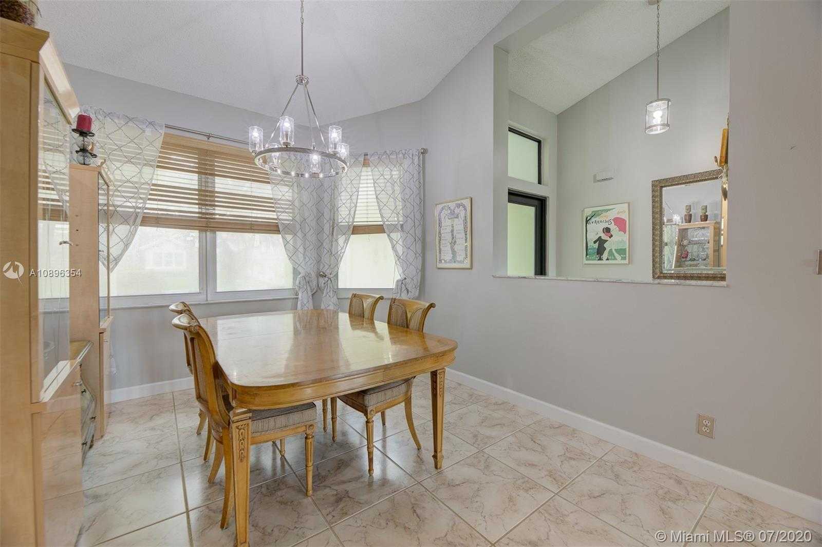 Small Image of 10680 LONDON ST, Cooper City Number 15