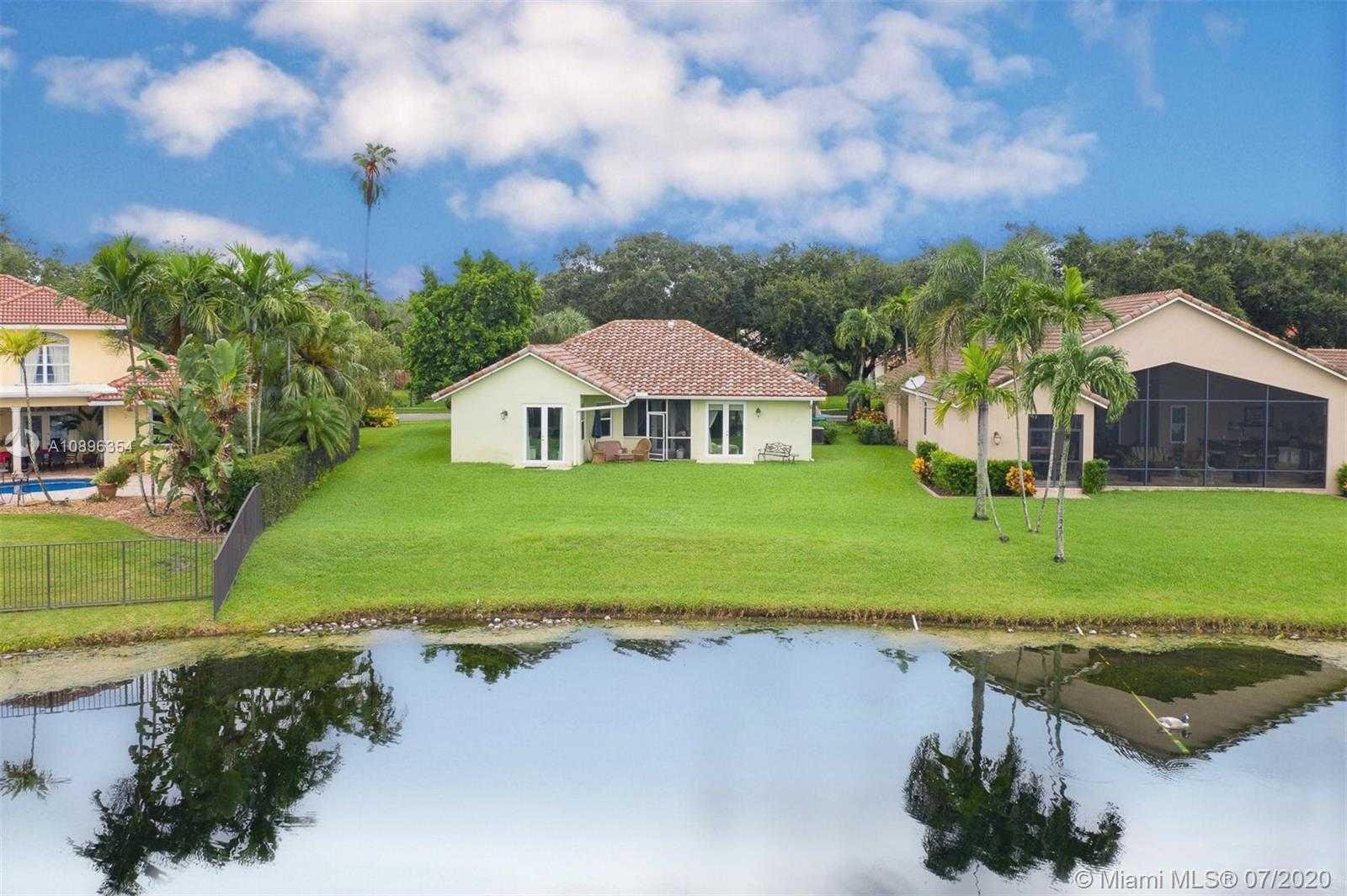 Small Image of 10680 LONDON ST, Cooper City Number 2