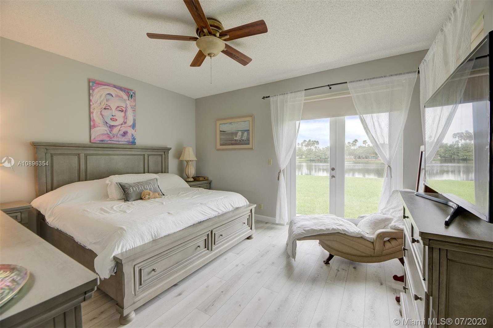 Small Image of 10680 LONDON ST, Cooper City Number 26