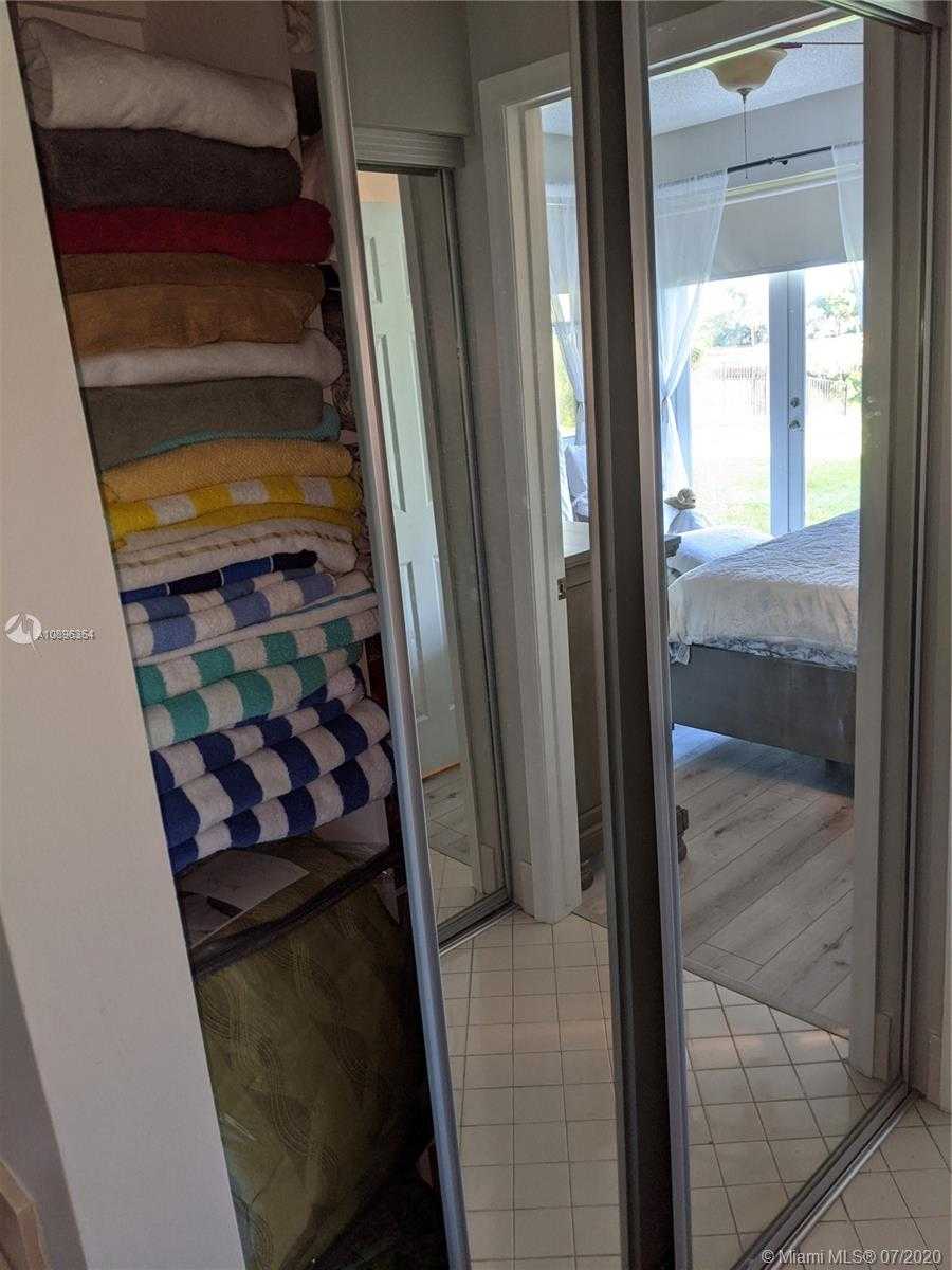 Small Image of 10680 LONDON ST, Cooper City Number 46