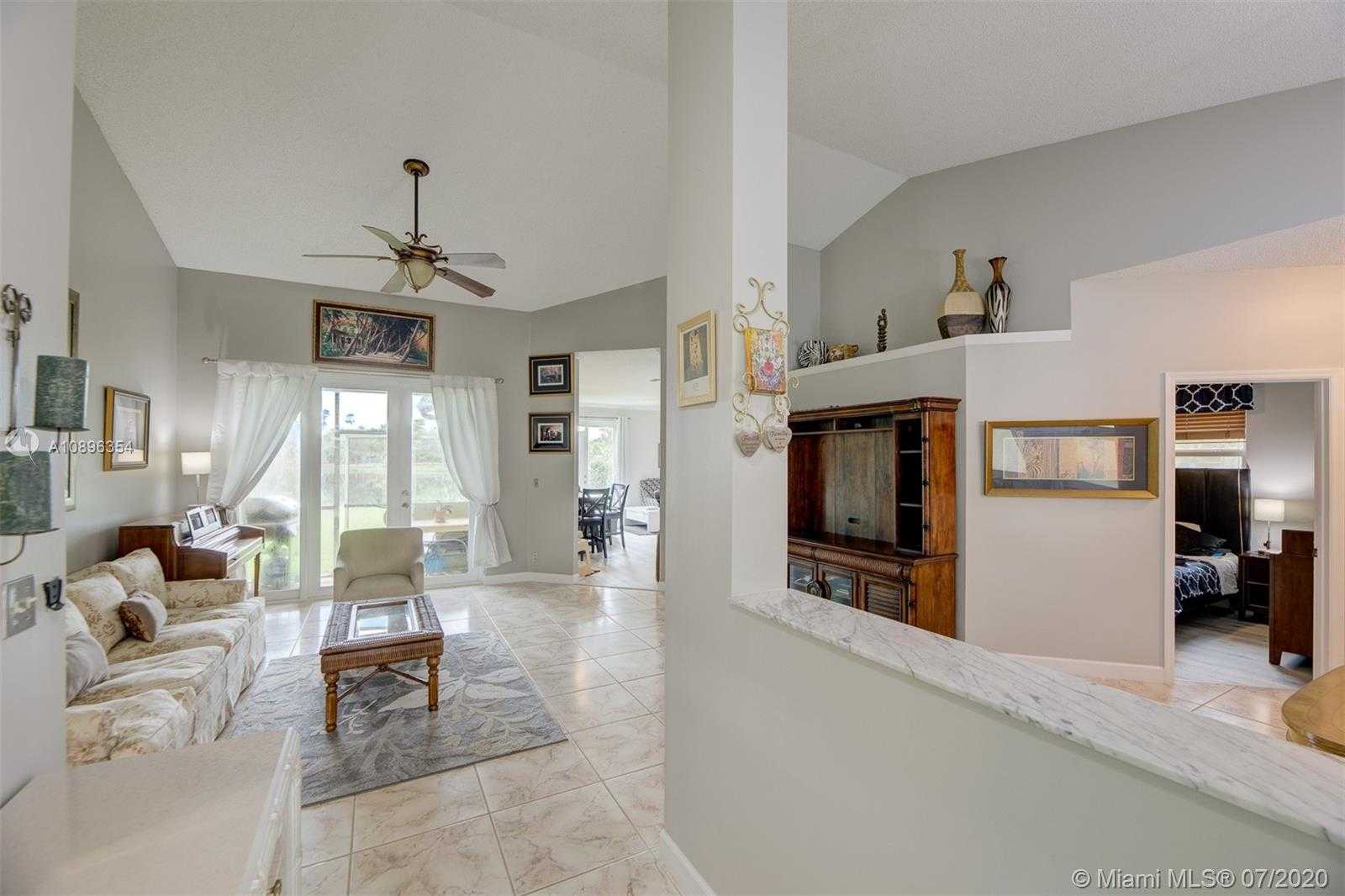 Small Image of 10680 LONDON ST, Cooper City Number 6
