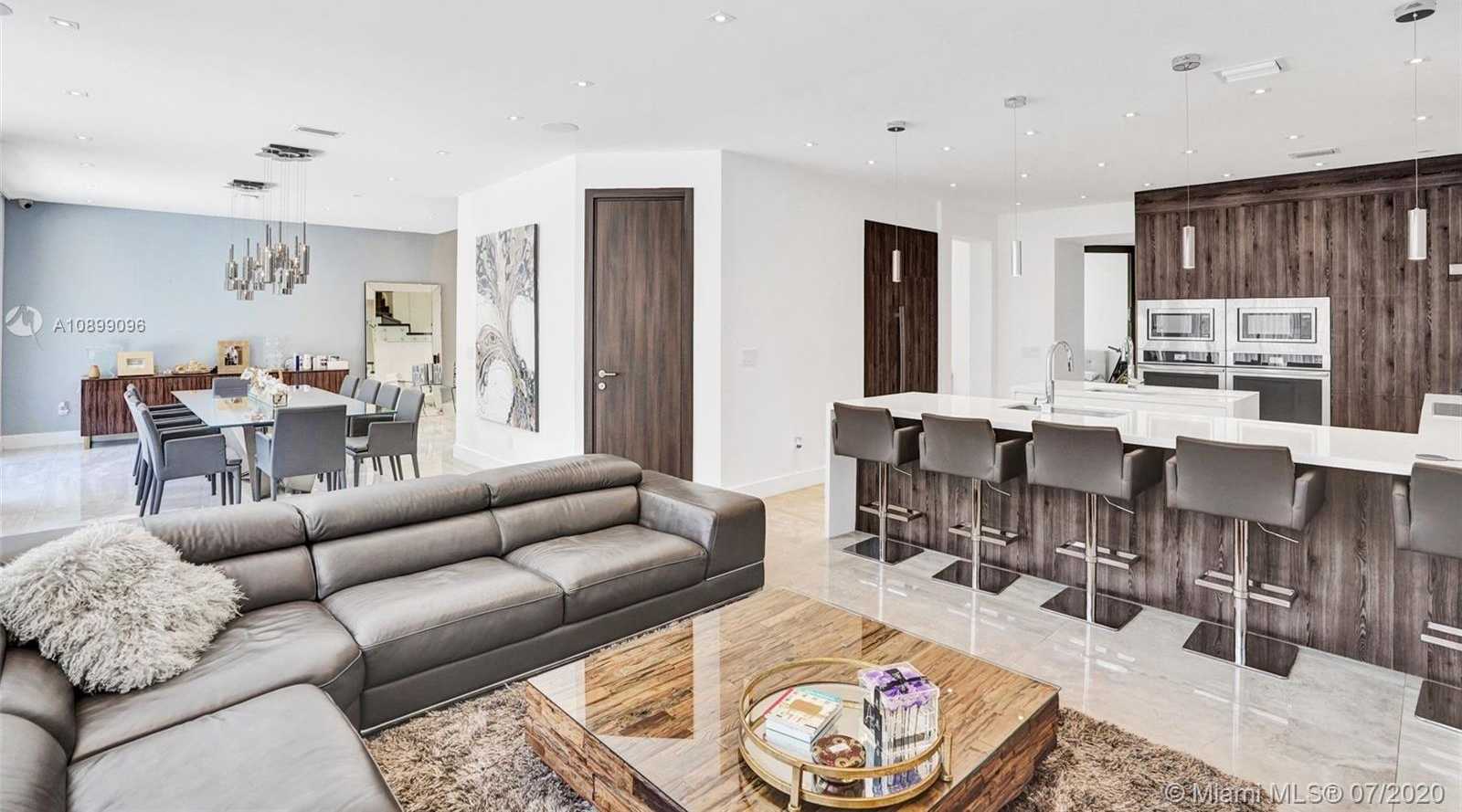 Small Image of 4019 NORTH EAST 194TH TRL, Sunny Isles Beach Number 26