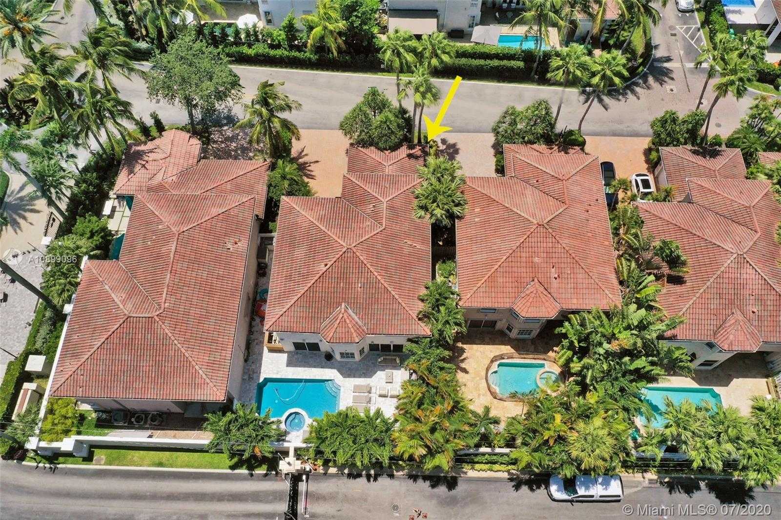 Small Image of 4019 NORTH EAST 194TH TRL, Sunny Isles Beach Number 3