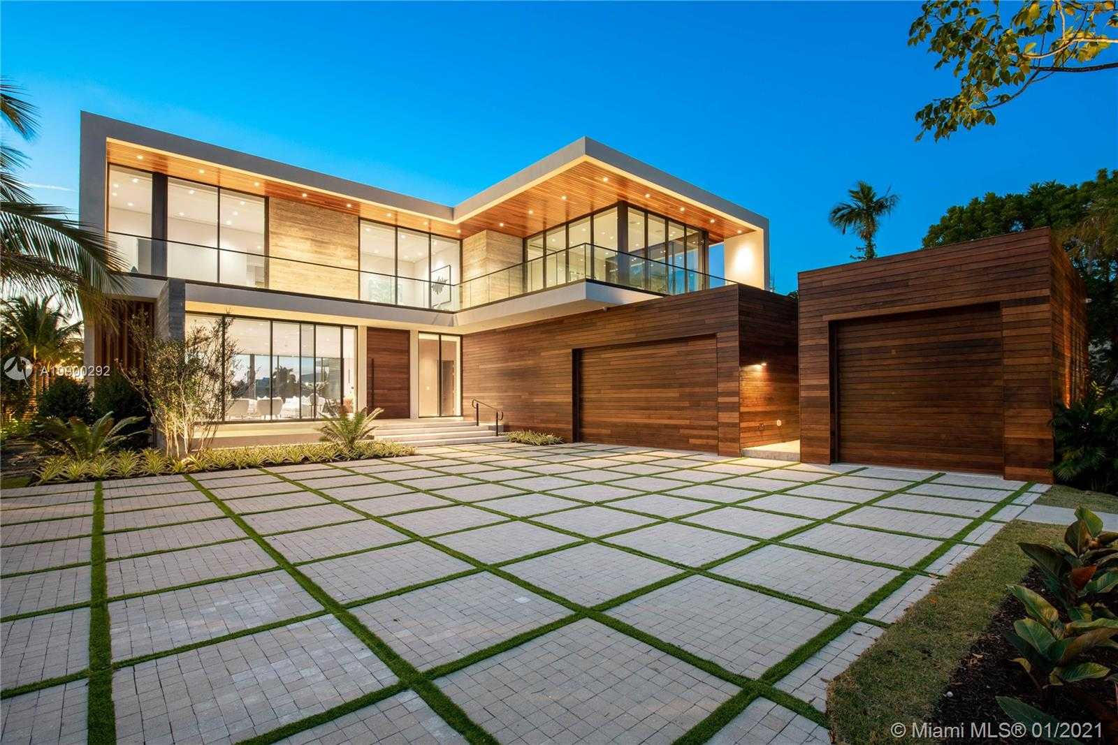 Small Image of 108 WEST RIVO ALTO DR, Miami Beach Number 2