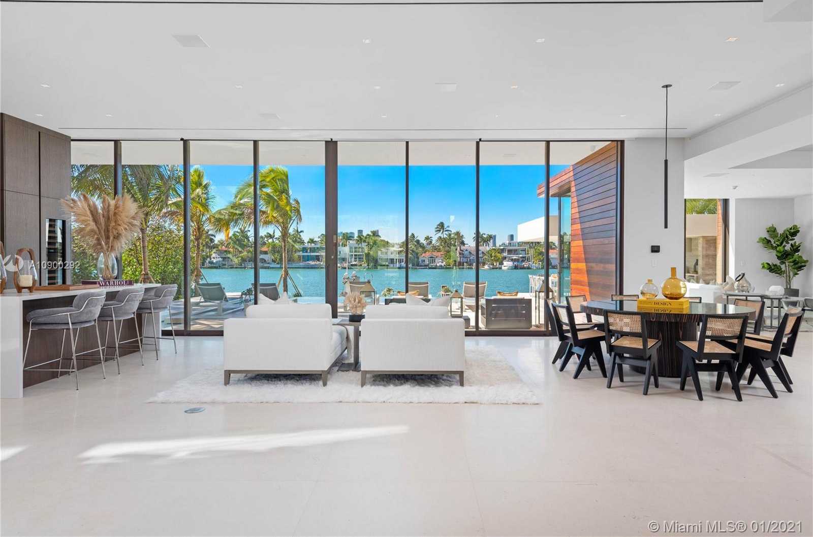 Small Image of 108 WEST RIVO ALTO DR, Miami Beach Number 5