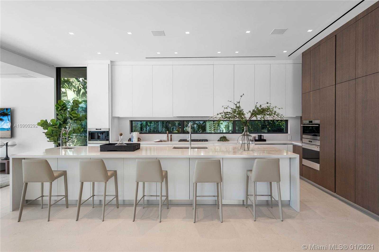 Small Image of 108 WEST RIVO ALTO DR, Miami Beach Number 6