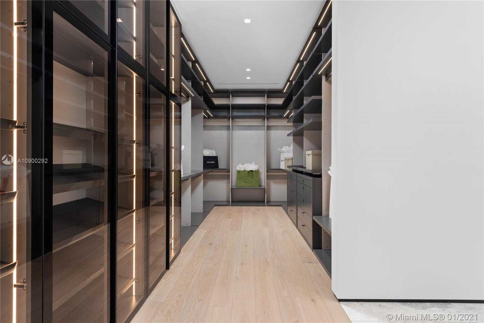 Small Image of 108 WEST RIVO ALTO DR, Miami Beach Number 9