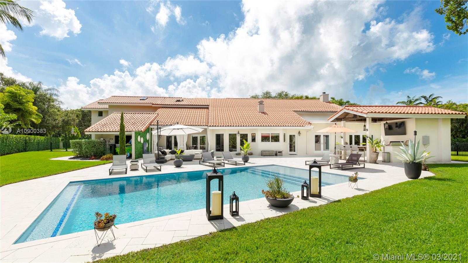 Small Image of 12598 SOUTH WEST 60TH CT, Pinecrest Number 15
