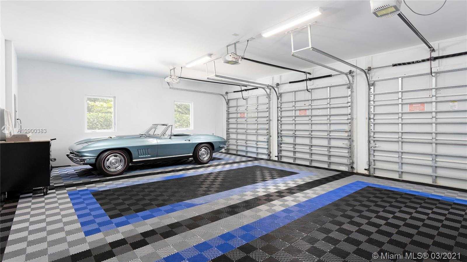 Small Image of 12598 SOUTH WEST 60TH CT, Pinecrest Number 17