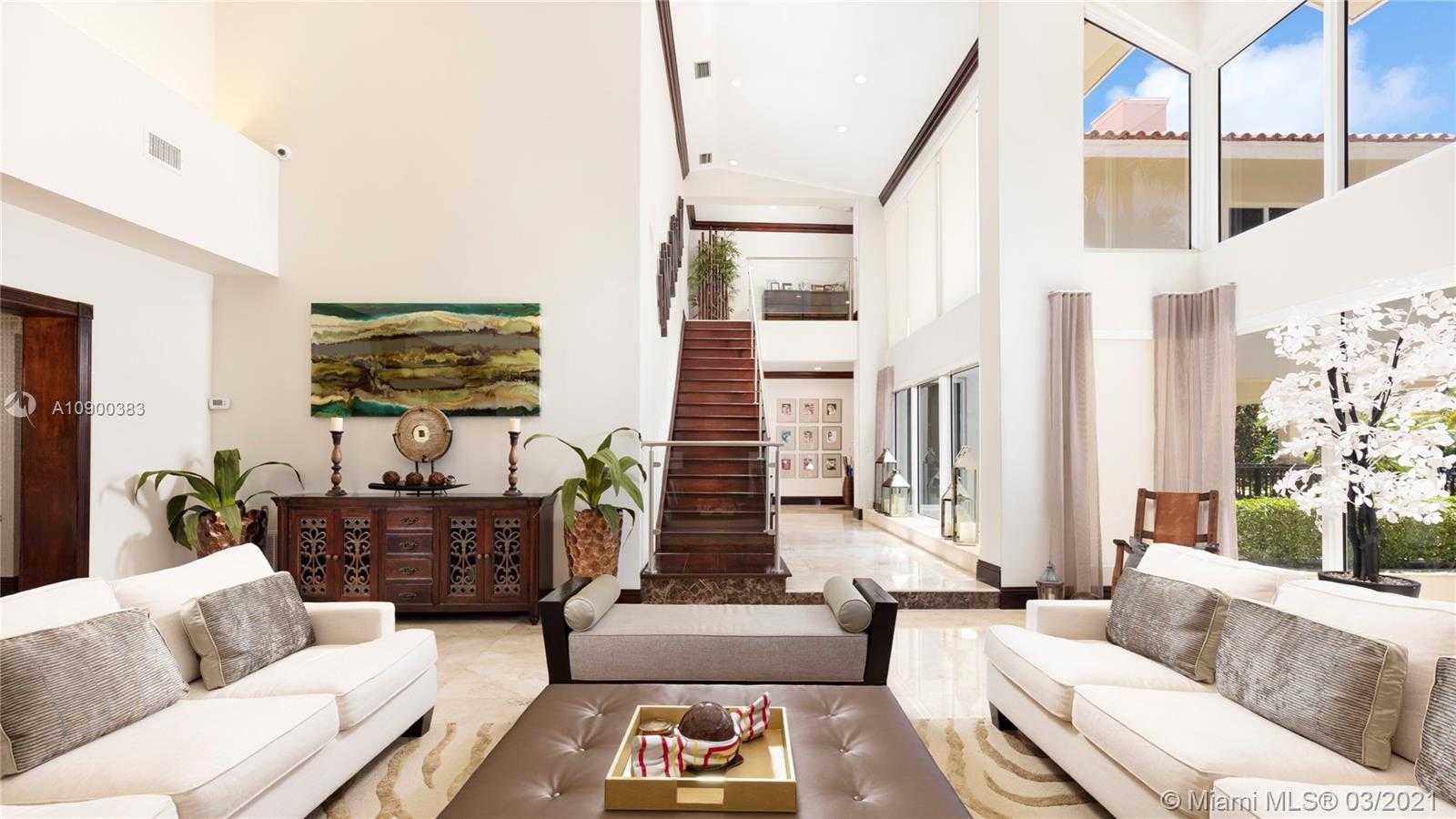 Small Image of 12598 SOUTH WEST 60TH CT, Pinecrest Number 4