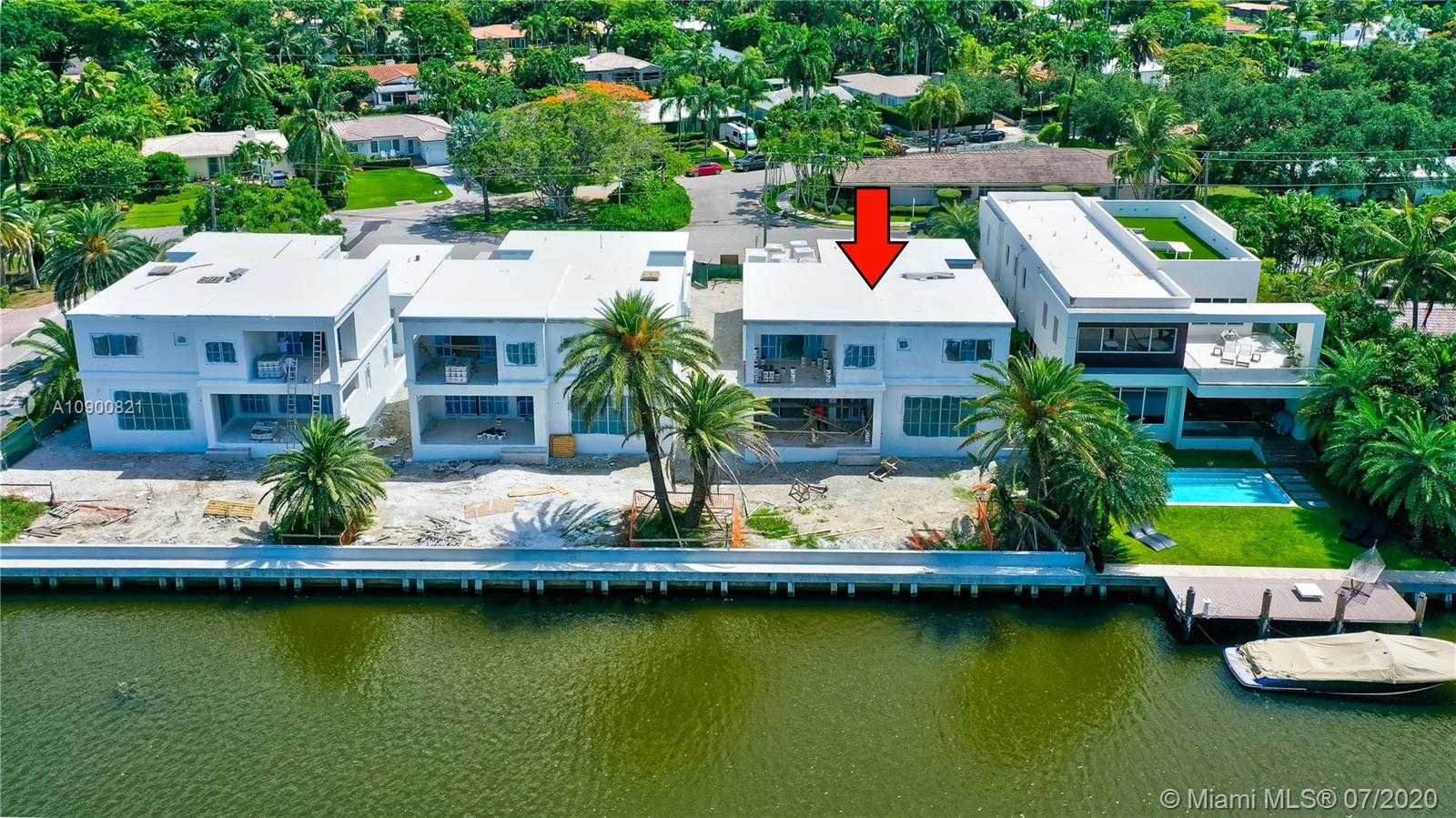 Small Image of 875 NORTH EAST 76TH ST, Miami Number 4