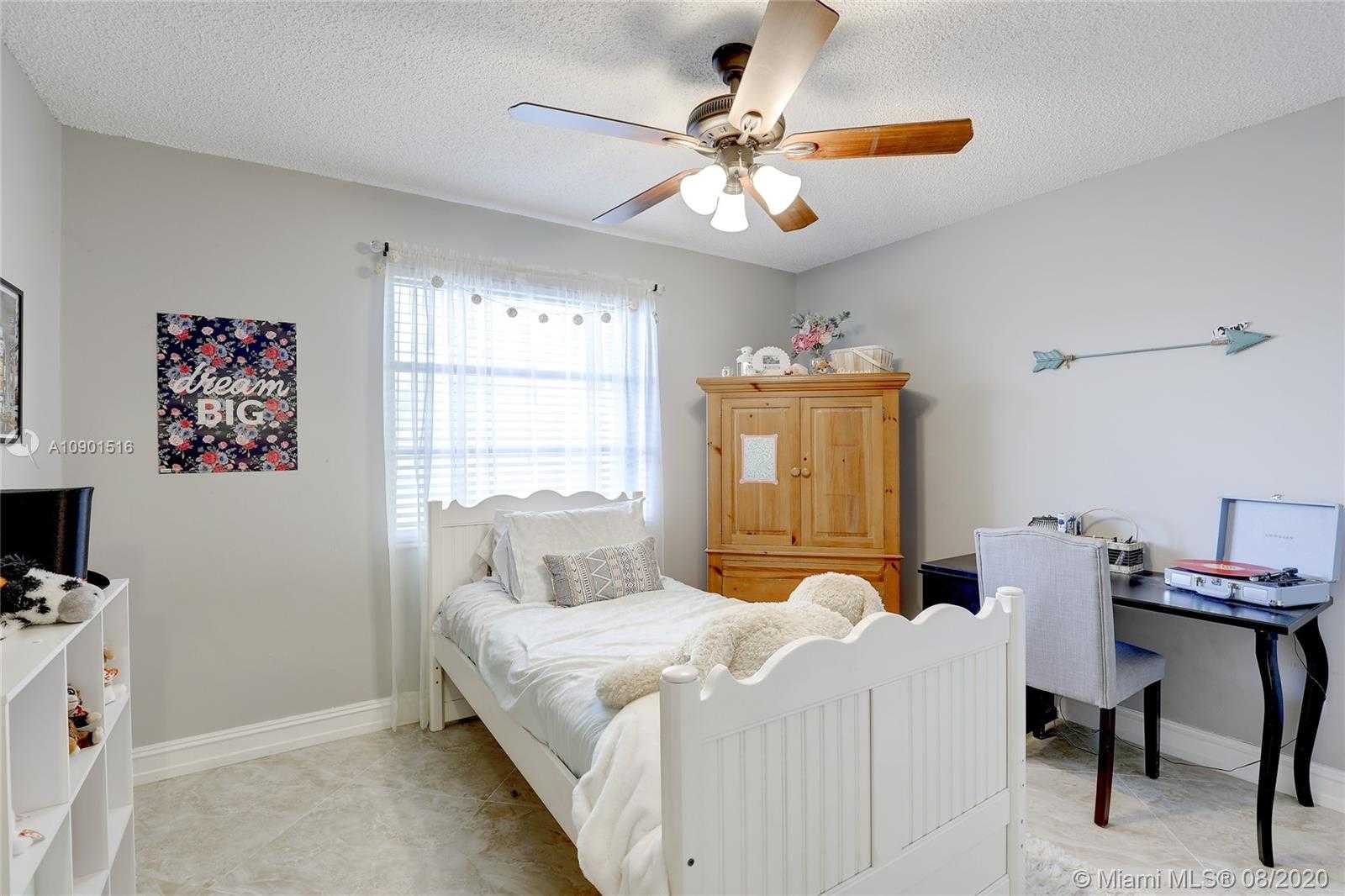 Small Image of 5604 SOUTH WEST 98TH WAY, Cooper City Number 15