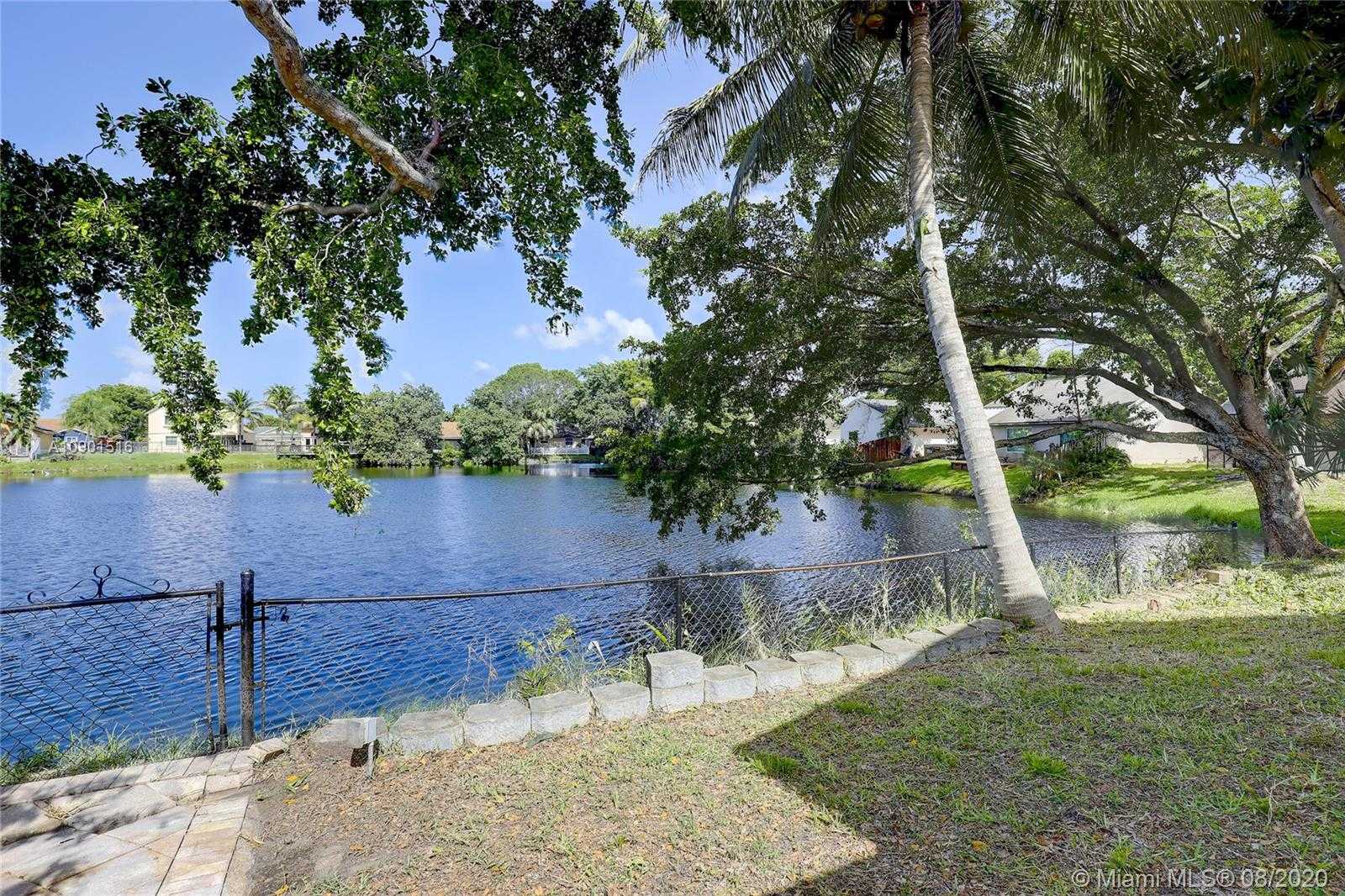 Small Image of 5604 SOUTH WEST 98TH WAY, Cooper City Number 33