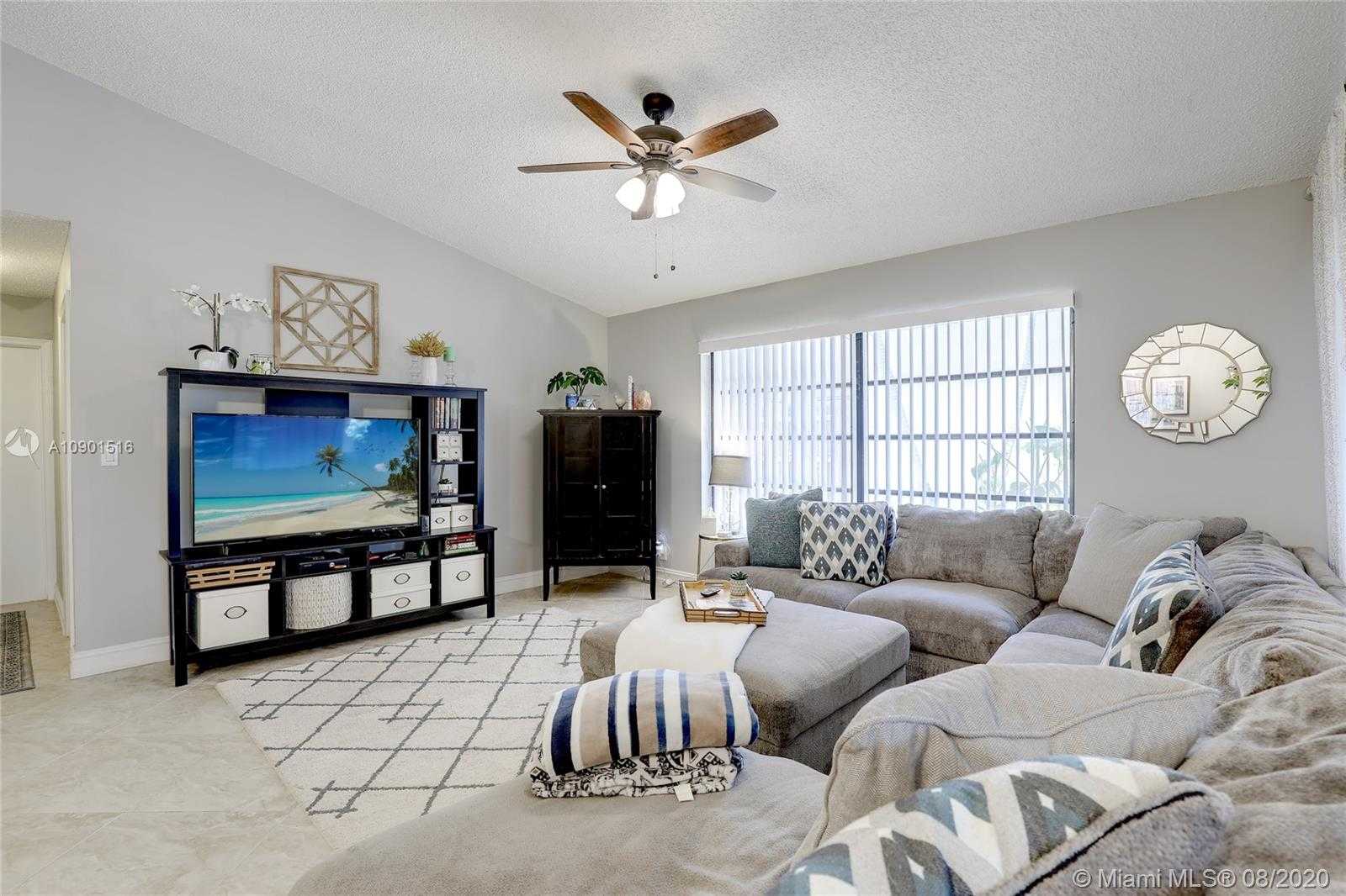 Small Image of 5604 SOUTH WEST 98TH WAY, Cooper City Number 4