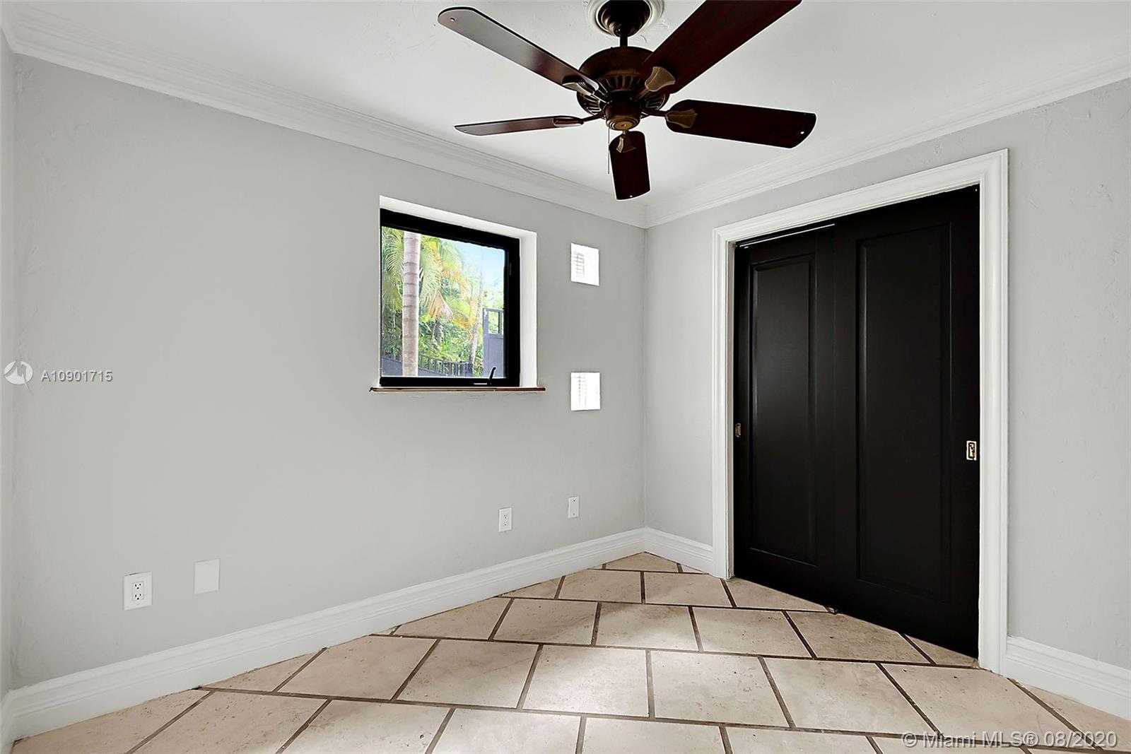 Small Image of 7825 SOUTH WEST 122ND ST, Pinecrest Number 34