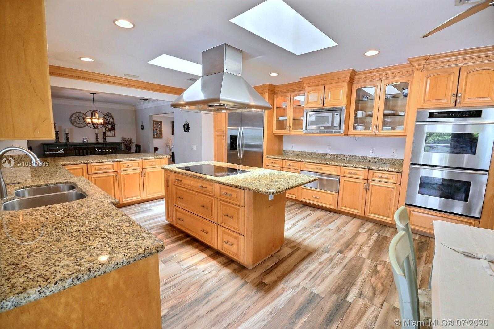 Small Image of 4921 SOUTH WEST 205TH AVE, Southwest Ranches Number 14