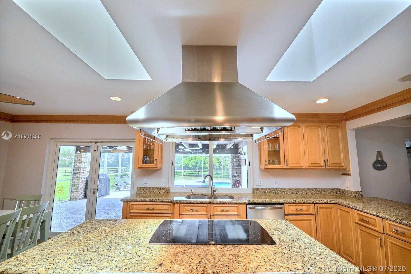 Small Image of 4921 SOUTH WEST 205TH AVE, Southwest Ranches Number 16