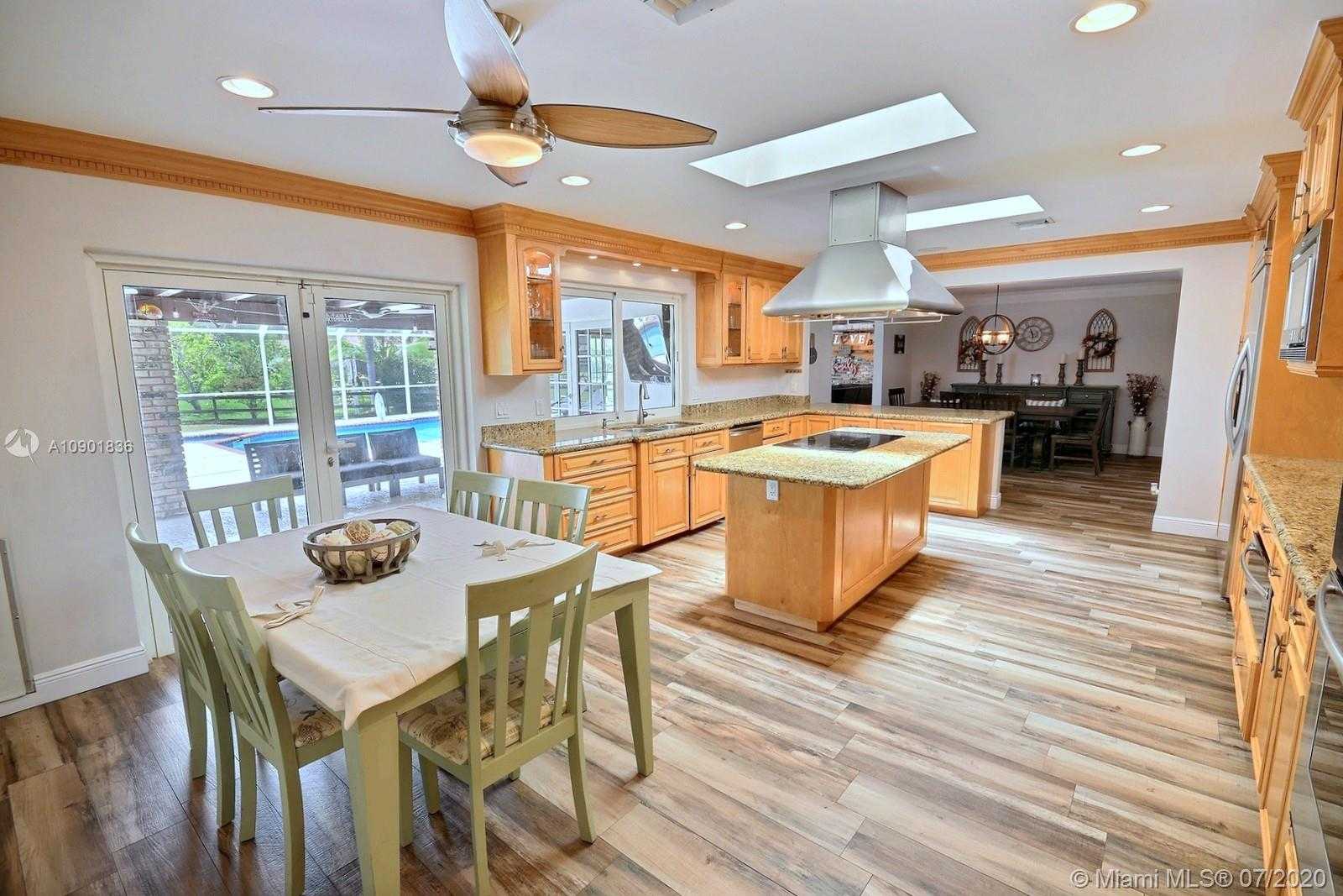 Small Image of 4921 SOUTH WEST 205TH AVE, Southwest Ranches Number 19