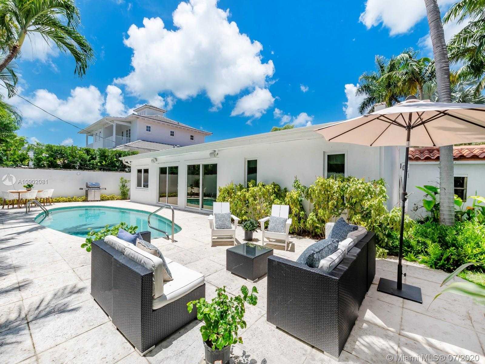 Small Image of 605 WARREN LN, Key Biscayne Number 19
