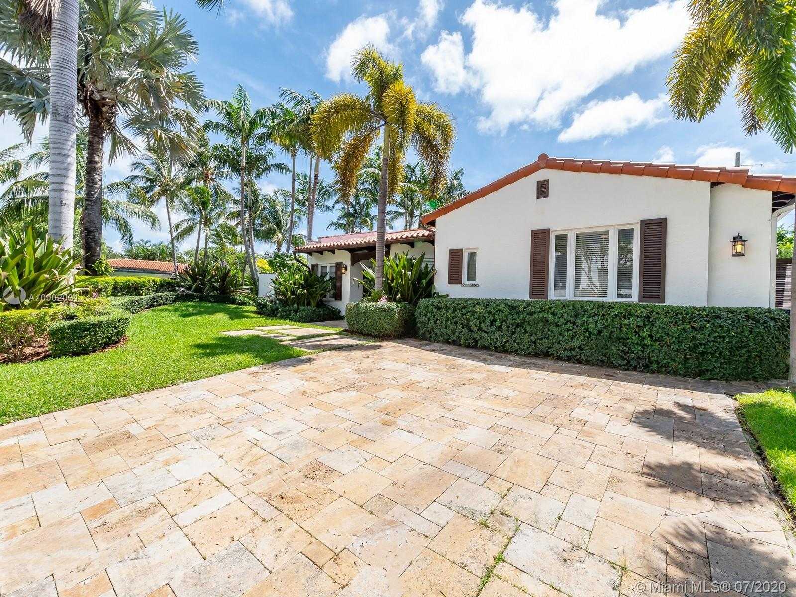 Small Image of 605 WARREN LN, Key Biscayne Number 22