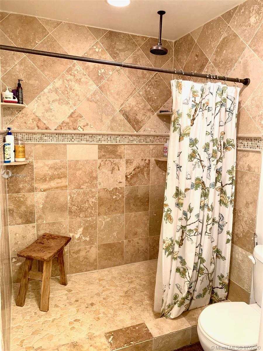 Small Image of 11441 SOUTH WEST 28TH ST, Miami Number 20