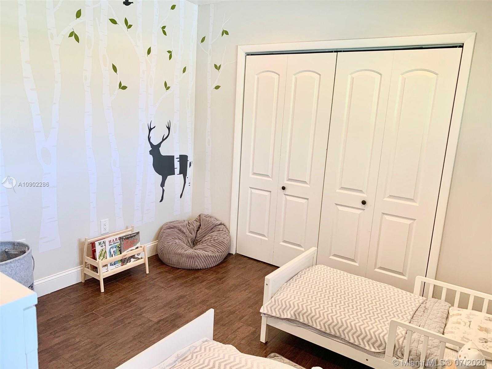 Small Image of 11441 SOUTH WEST 28TH ST, Miami Number 22