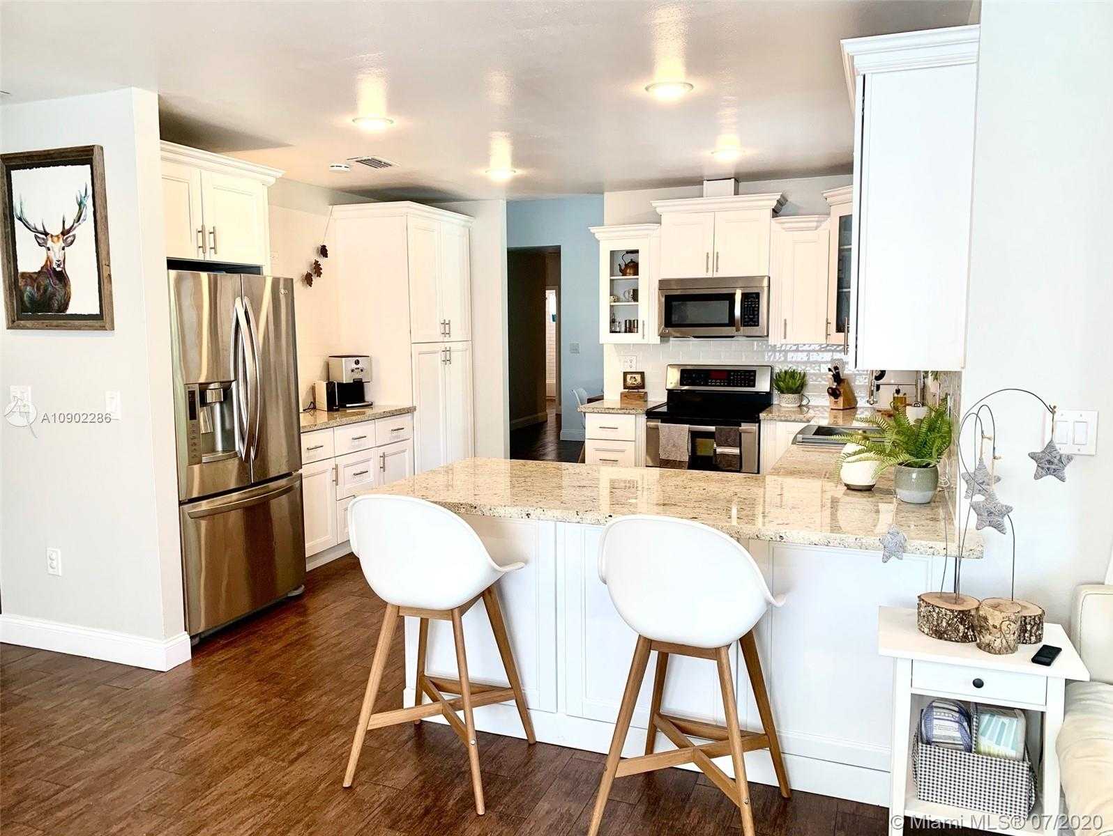 Small Image of 11441 SOUTH WEST 28TH ST, Miami Number 6
